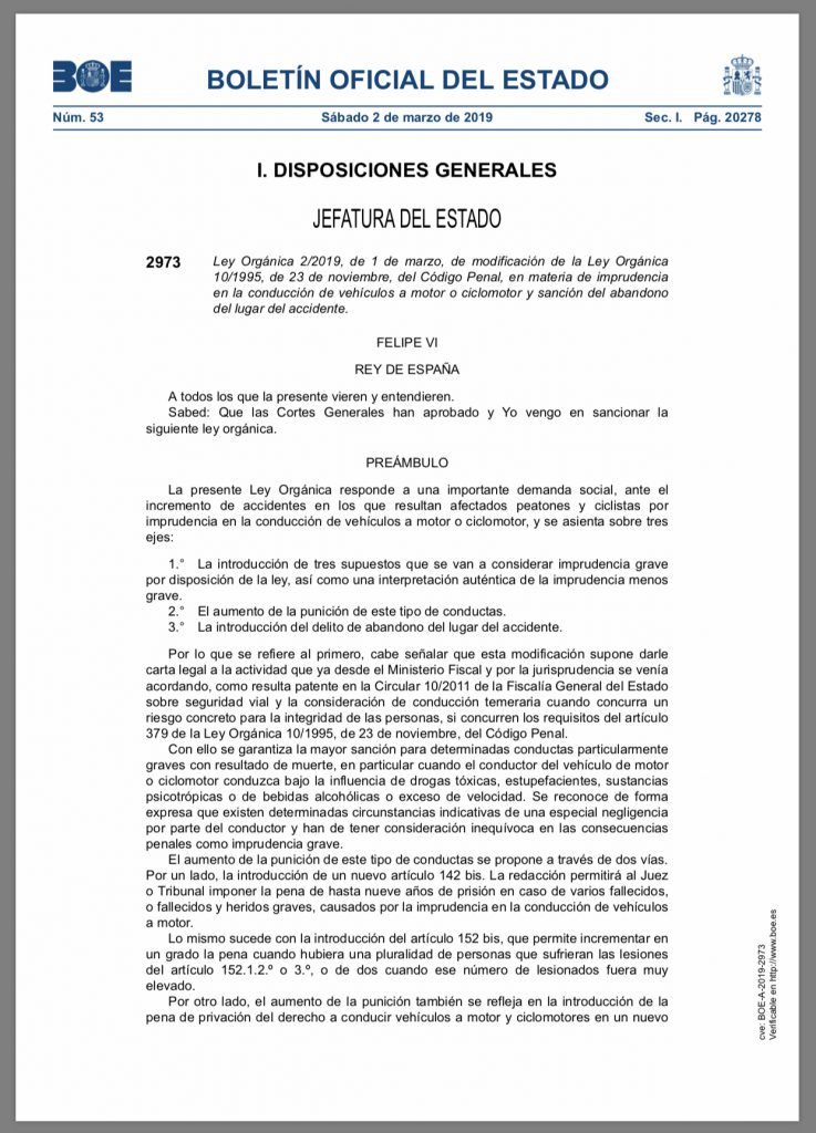 DE8E02B3 A617 4CD2 93E3 6C5027E97066 737x1024